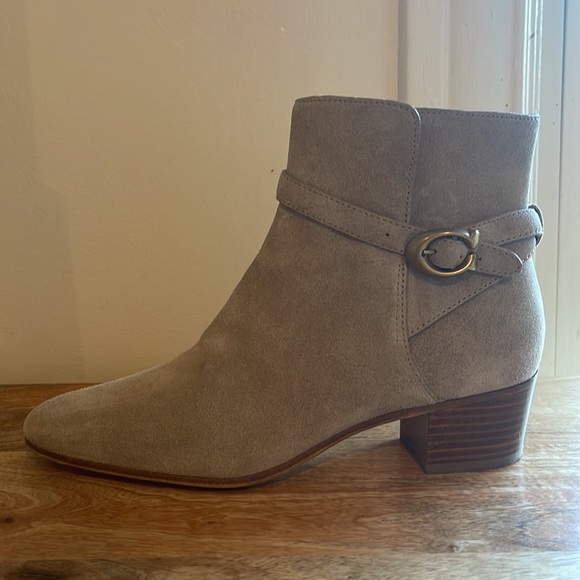 Coach Chrystie Suede Bootie | Size 7.5 | Oat - Picture 10 of 16